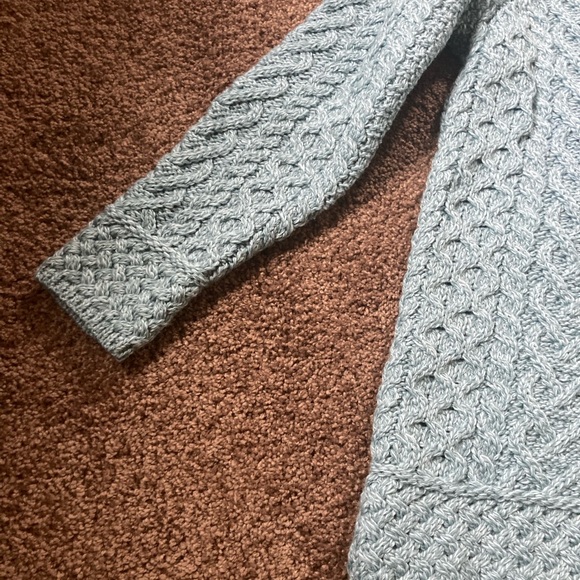 Aran Crafts Super Soft Merino Wool Sweater NWT - Picture 2 of 8